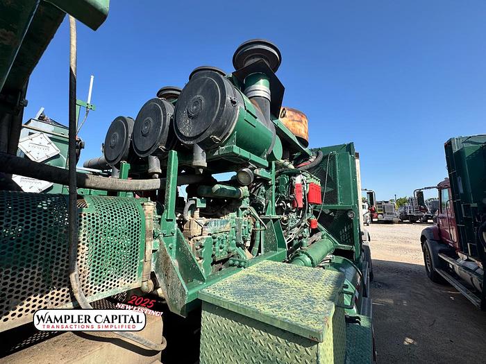 Used 2006 Mack High-Pressure Frac Pump Truck - GU813