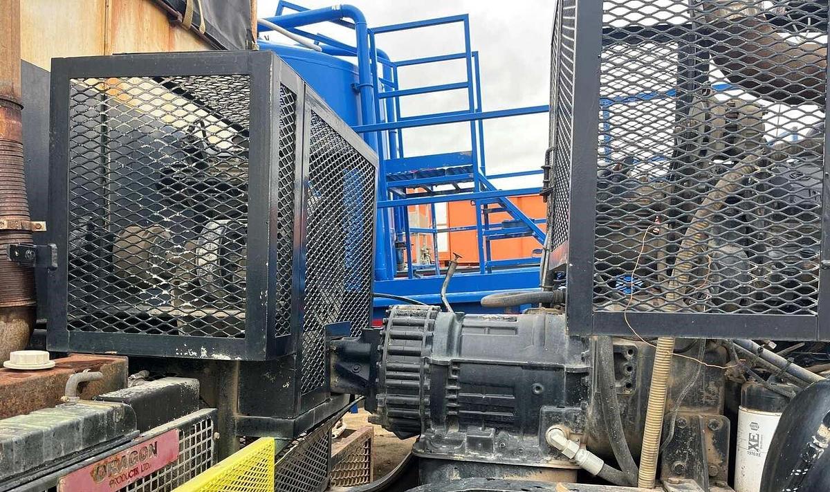 Used HT-400 TRAILER MOUNTED CEMENTER P/B DETROIT DIESEL 8V-92T DIESEL ENGINE