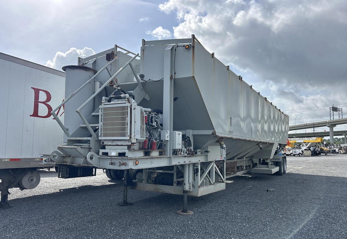 Used 2011 Appco FS-40 Bulk Sand Storage Trailer
