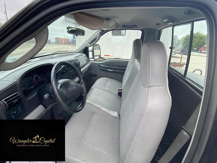 Used 2006 Ford F-350 Utility Truck