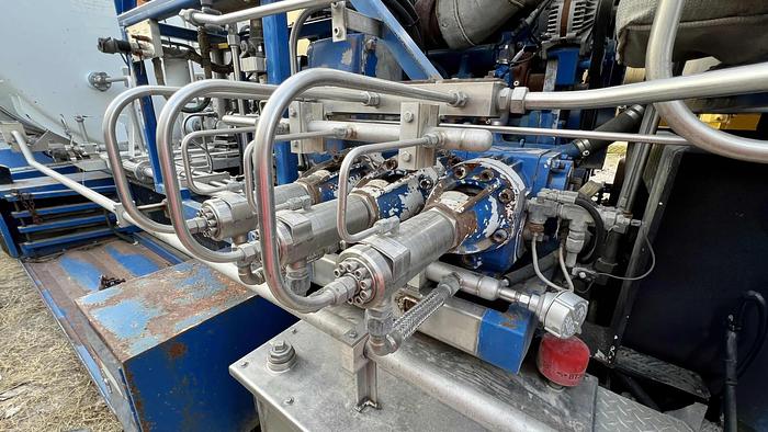 Used 2007 Nitrogen Pumper, Cummins QSM 11 Power