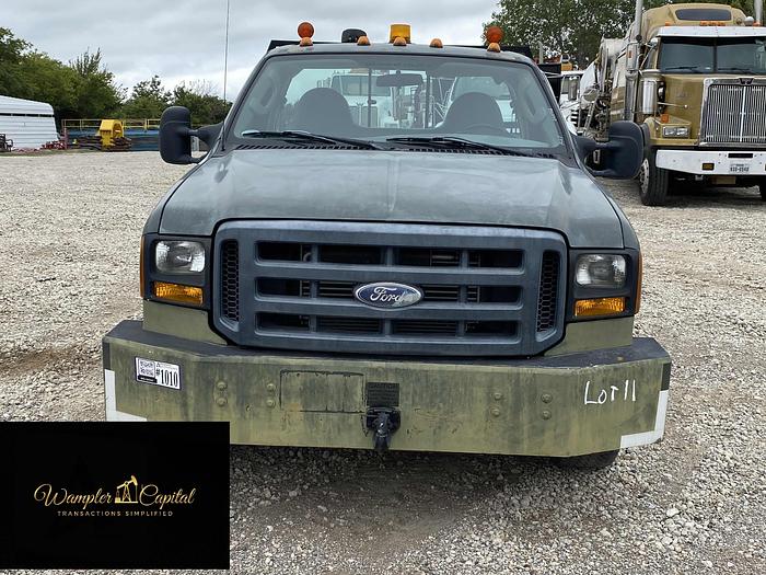 Used 2006 Ford F-350 Utility Truck