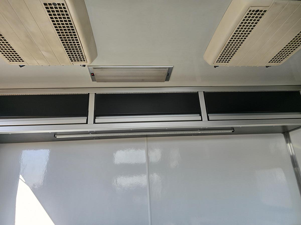 Used 2013 Peterbilt Extreme Wireline Truck