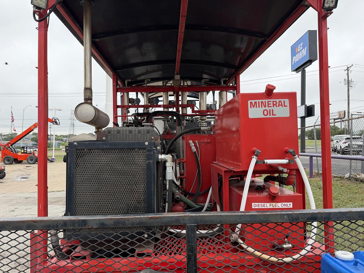 Used 2018 Nov Rolligon Chemical Mixing Unit Big Tex