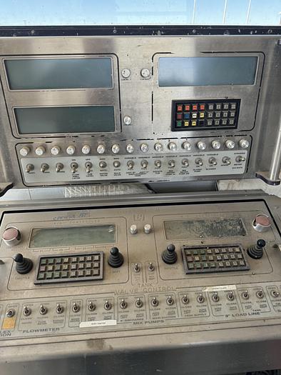 Used 2011 Single Cent Pump Enclosed Trailer - Cummins QSM-11 Motor, BJ Pacemaker Pump