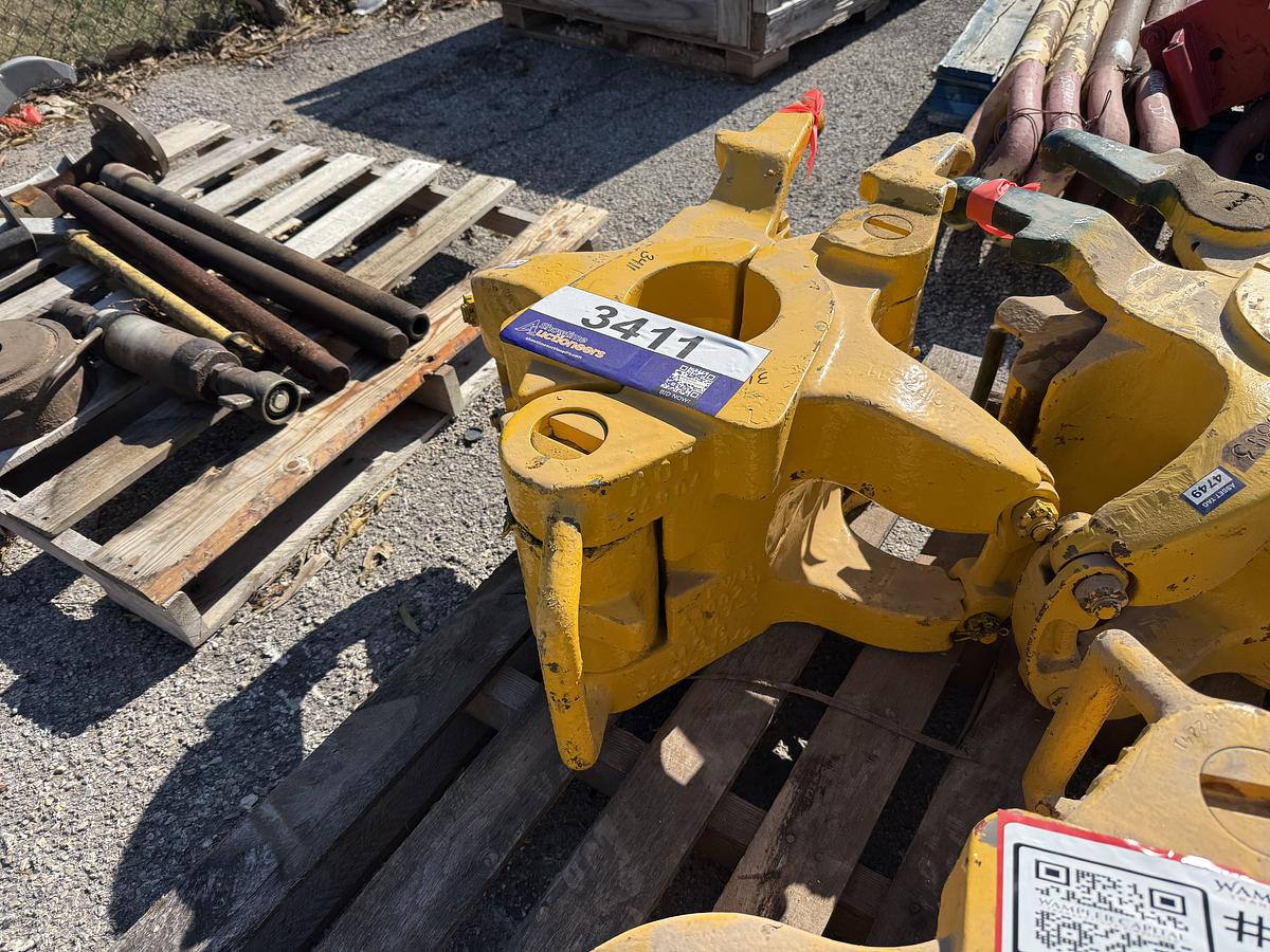 Used AOT MGG 3 1/2'' 250-Ton BN DP Elevators