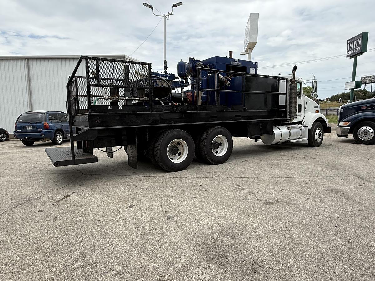 Used 2015 Gardner Denver OPI-600 10K# Bobtail Pump Truck