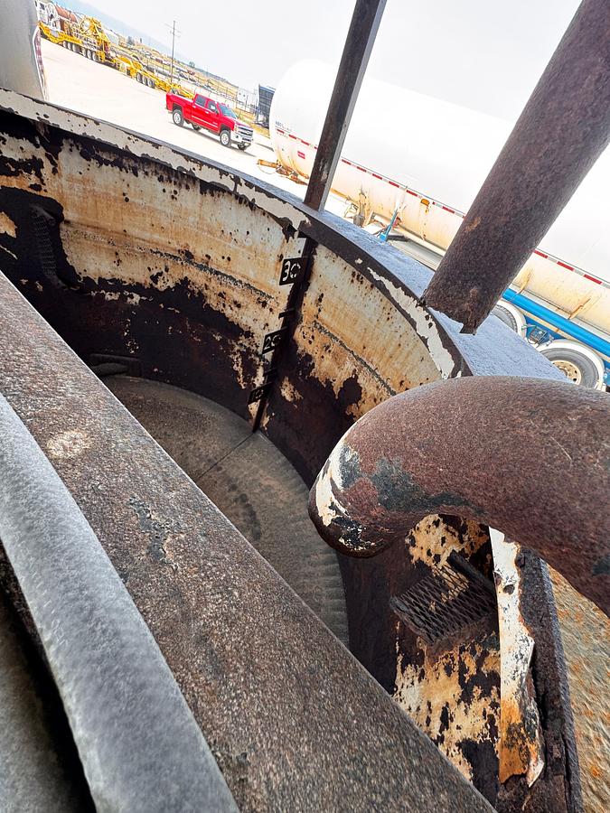 Used A-PAK Gooseneck Dual-Axel 32k Mixing Plant Trailer
