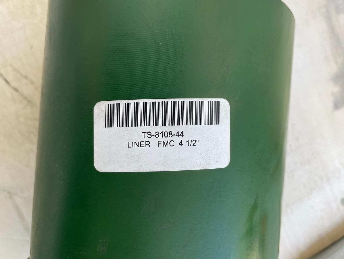 Used (31) Chrome Pump Liners (UNUSED) - (22) FMC 4-1/2" (8) WORKFORCE 660 8" (1) GARDNER DENVER PE-5 3-1/2"