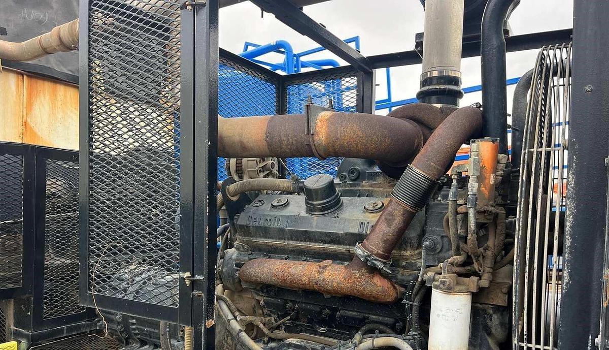 Used HT-400 TRAILER MOUNTED CEMENTER P/B DETROIT DIESEL 8V-92T DIESEL ENGINE