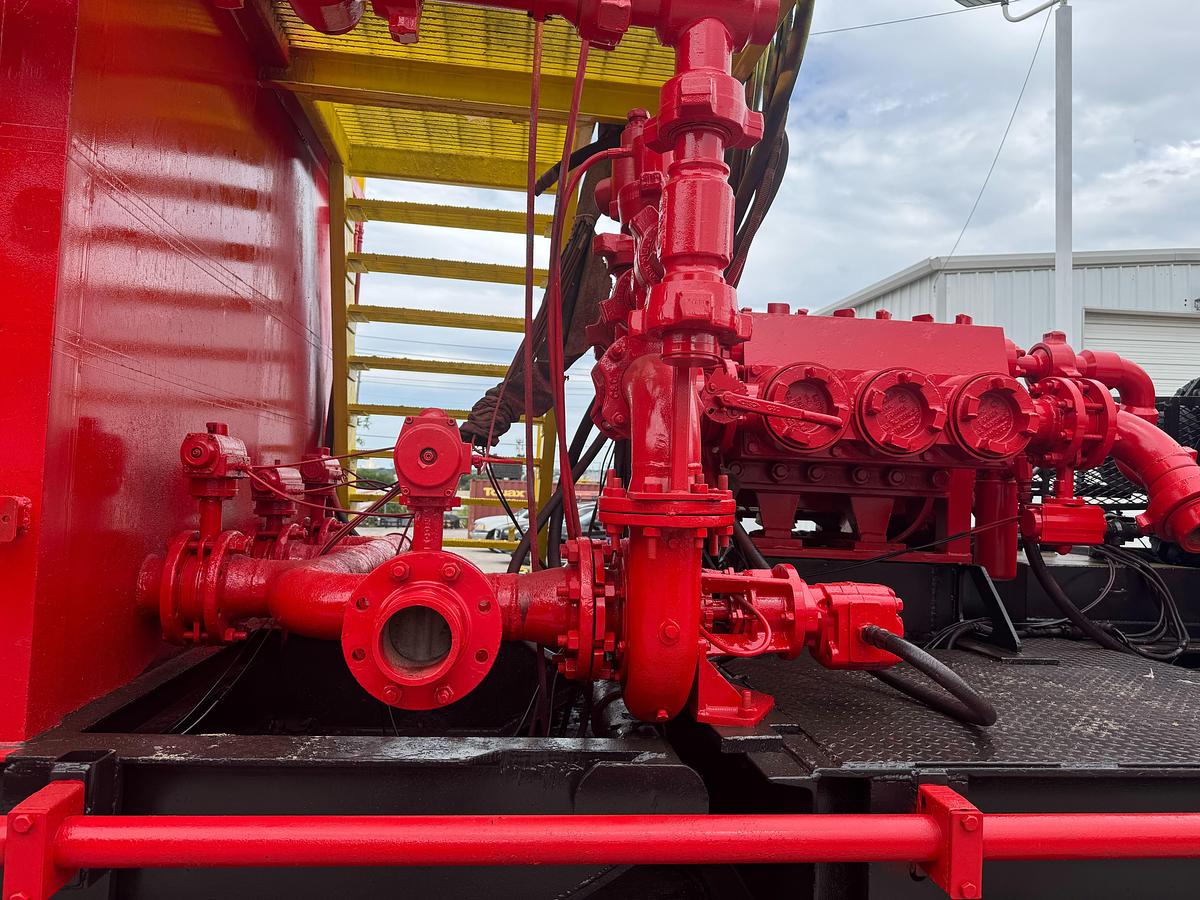 Used Oilwell SA634-5 10K WP Triplex Cement Pump Unit P/B Detroit Series 60 Skidded MTD on 2007 Lufkin Narrow Neck Lowboy