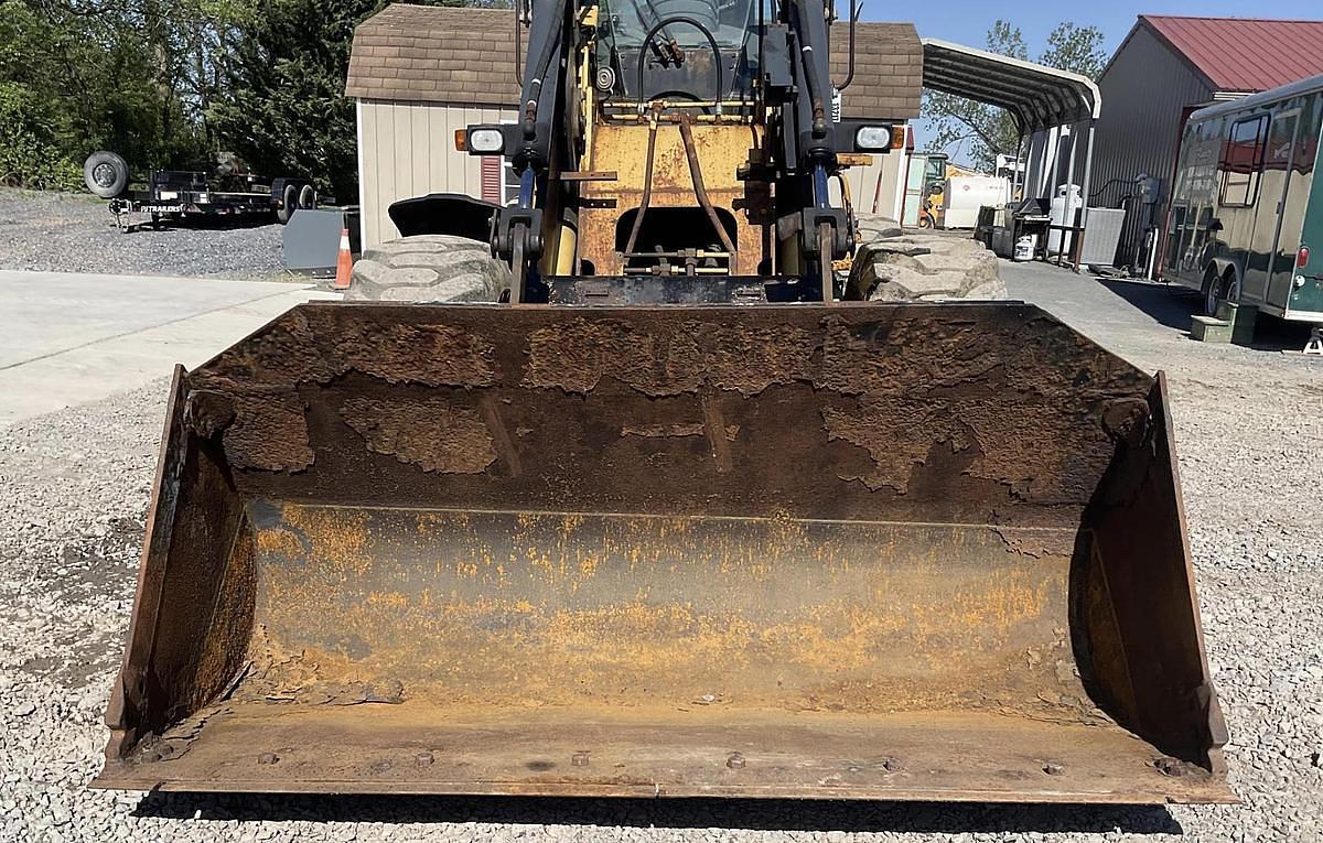 Used 2002 Caterpillar IT28G Wheel Loader