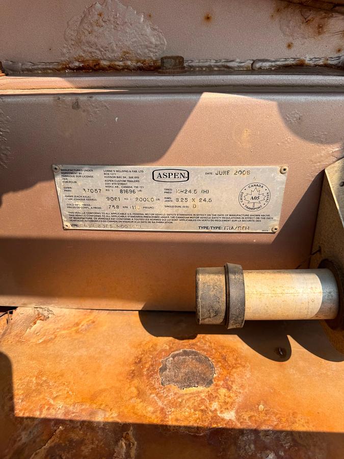 Used 2006 Aspen 42ft Tri-Axle Drop Deck Non-Fired Nitrogen Pumping Trailer