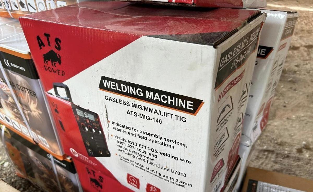 Used Unused 2026 Land Hero MIG-140 Welding Machine