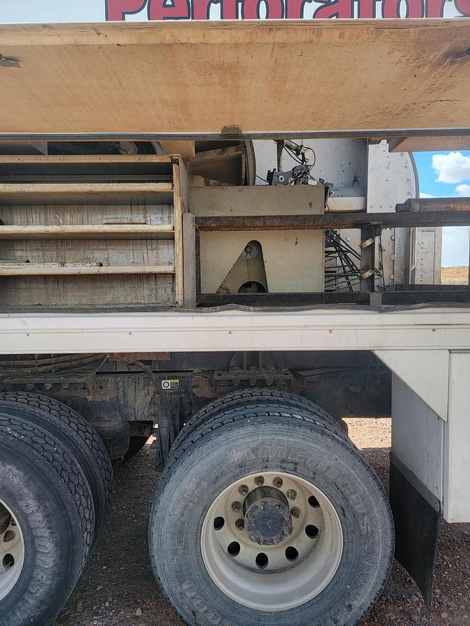 Used 2008 Peterbilt E-Line Truck