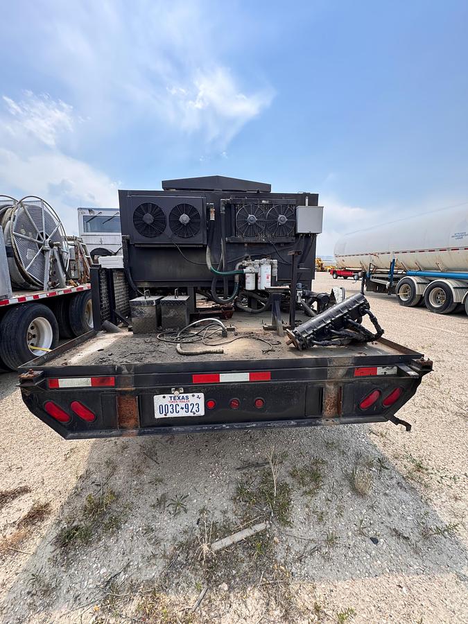 Used A-PAK Gooseneck Dual-Axel 32k Mixing Plant Trailer