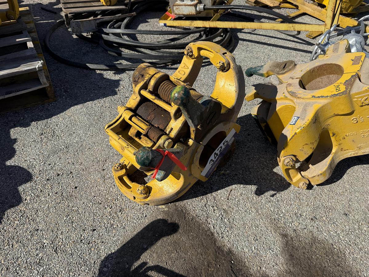 Used AOT MGG 31/2'' 250-Ton BN DP Elevators