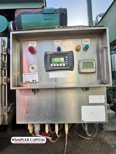 Used 2006 Mack High-Pressure Frac Pump Truck - GU813