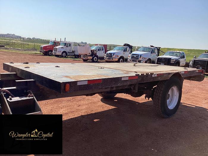 Used 2000 Freightliner FL70 Flatbed Truck FL70