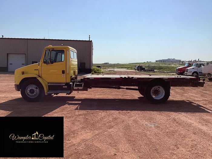 Used 2000 Freightliner FL70 Flatbed Truck FL70