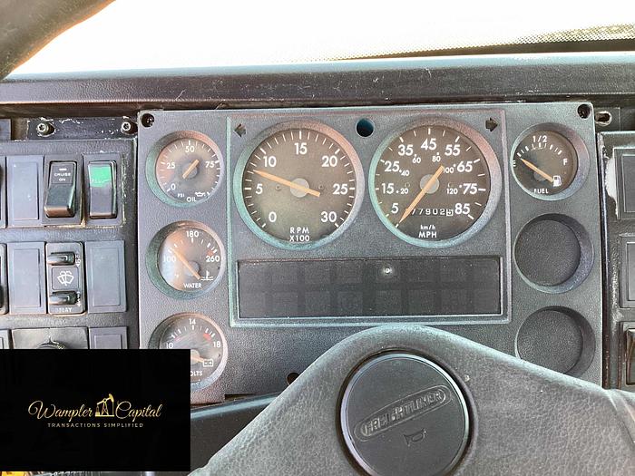 Used 2000 Freightliner FL70 Flatbed Truck FL70