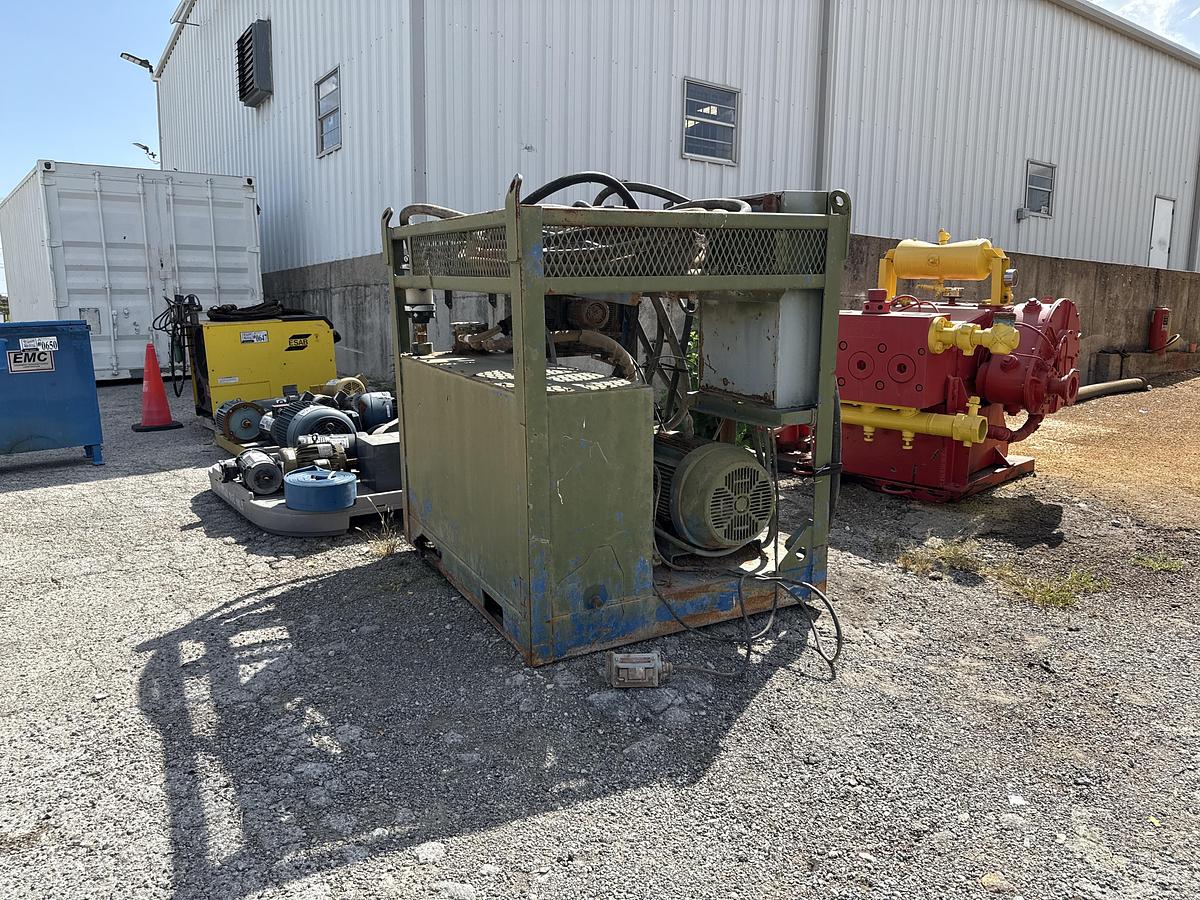 Used HPU with (2) 30HP Electric Motors - Cable