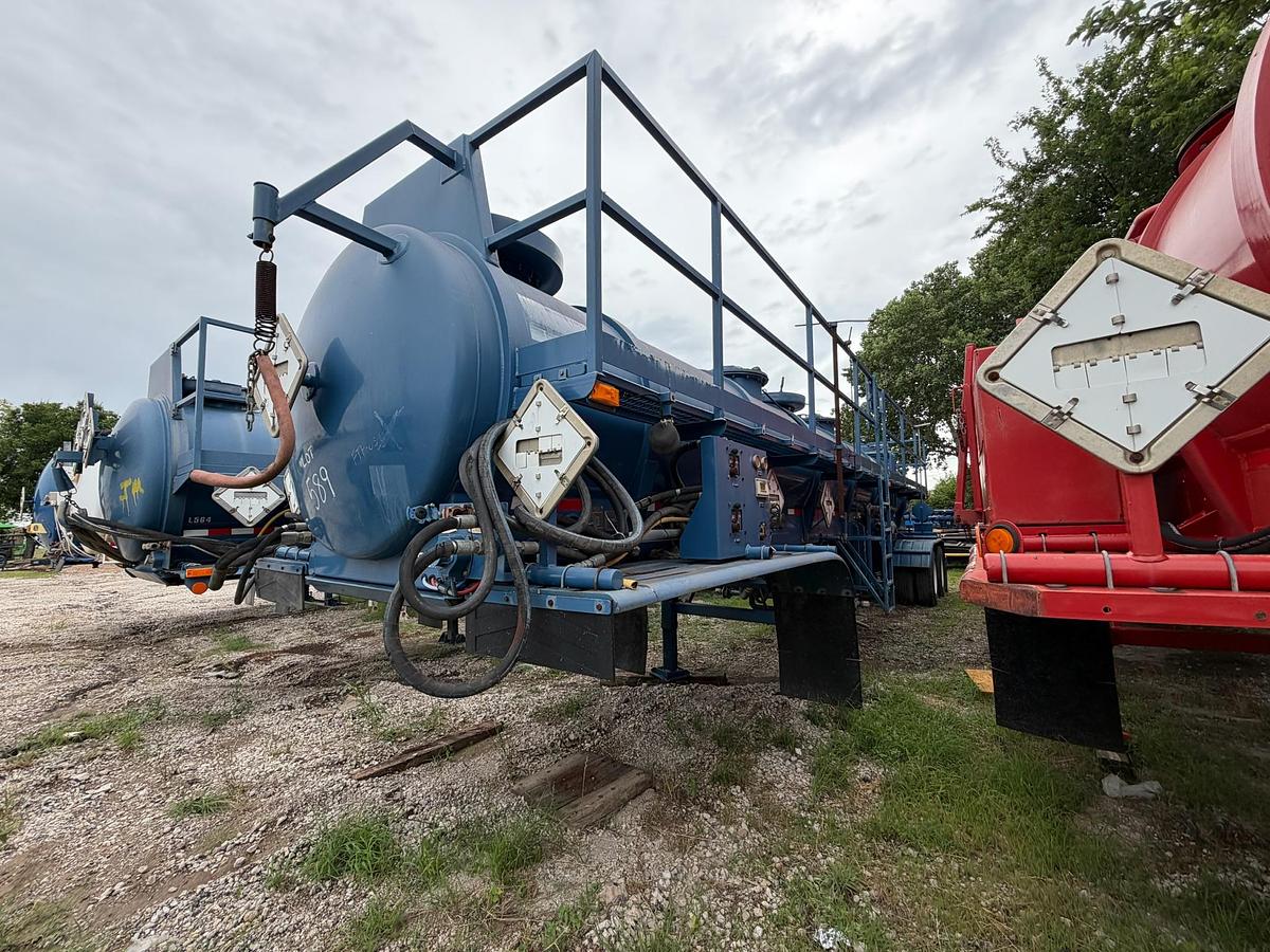 Used 2006 Worley Welding Works 4,100 Gallon 3-Comp Acid Transport Trailer
