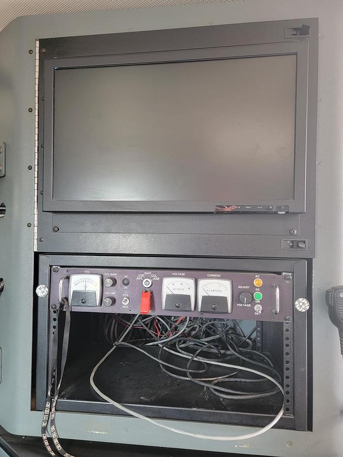 Used 2013 Peterbilt Extreme Wireline Truck