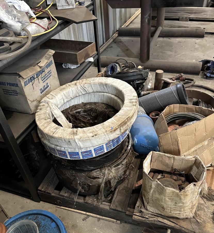 Used OFM 2250; (1) Reconditioned Crankshaft, (1) Lot of Spare Parts