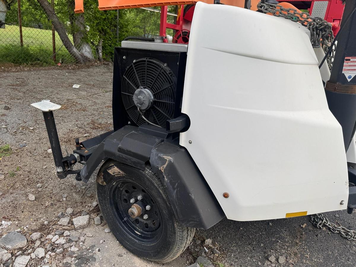 Used 2018 Generac MLT6SMD 6KW S/A Bumper Pull LED Light Tower