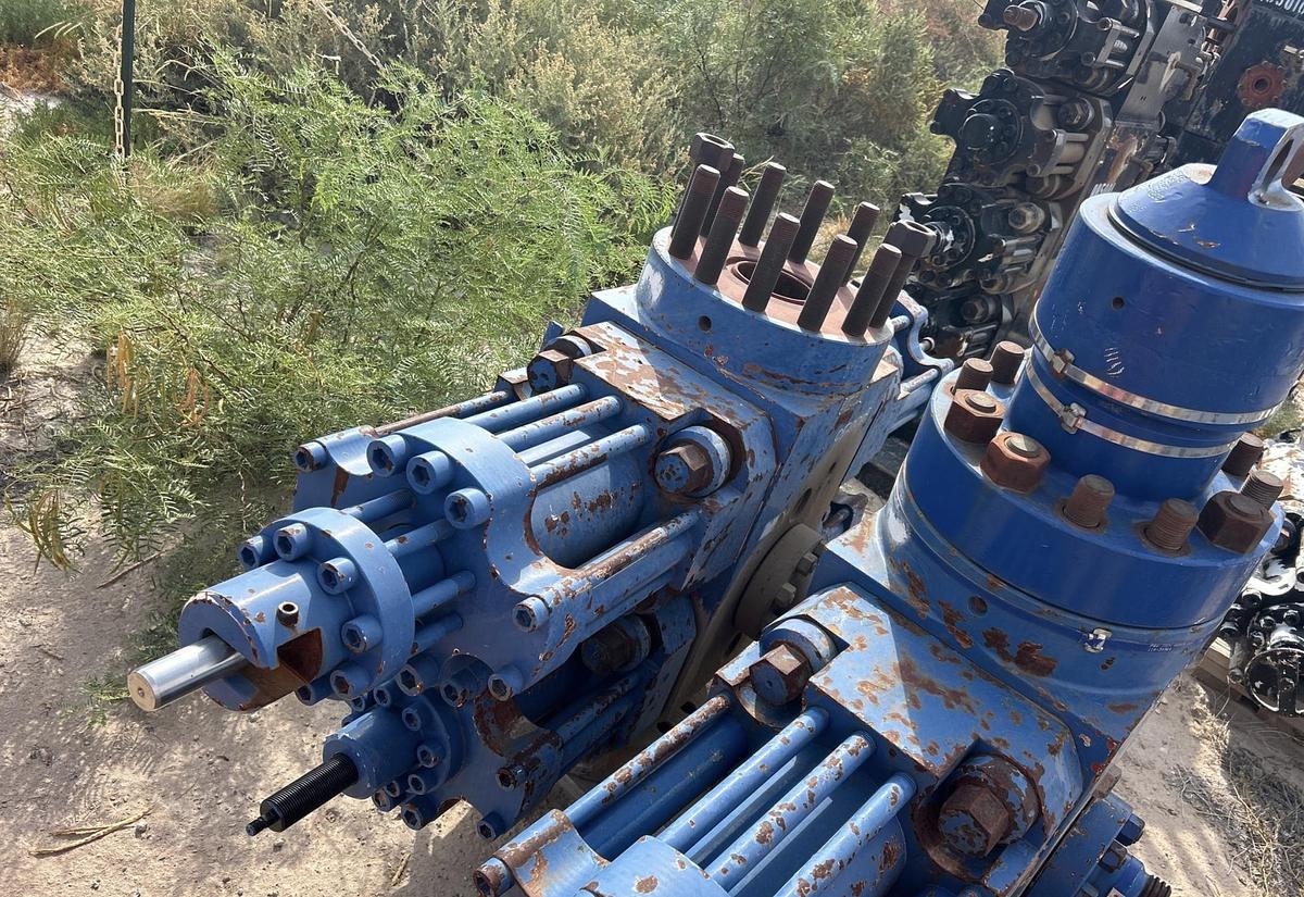 Used 2011 Texas Oil Tools ES56-N569YL Blowout Preventer