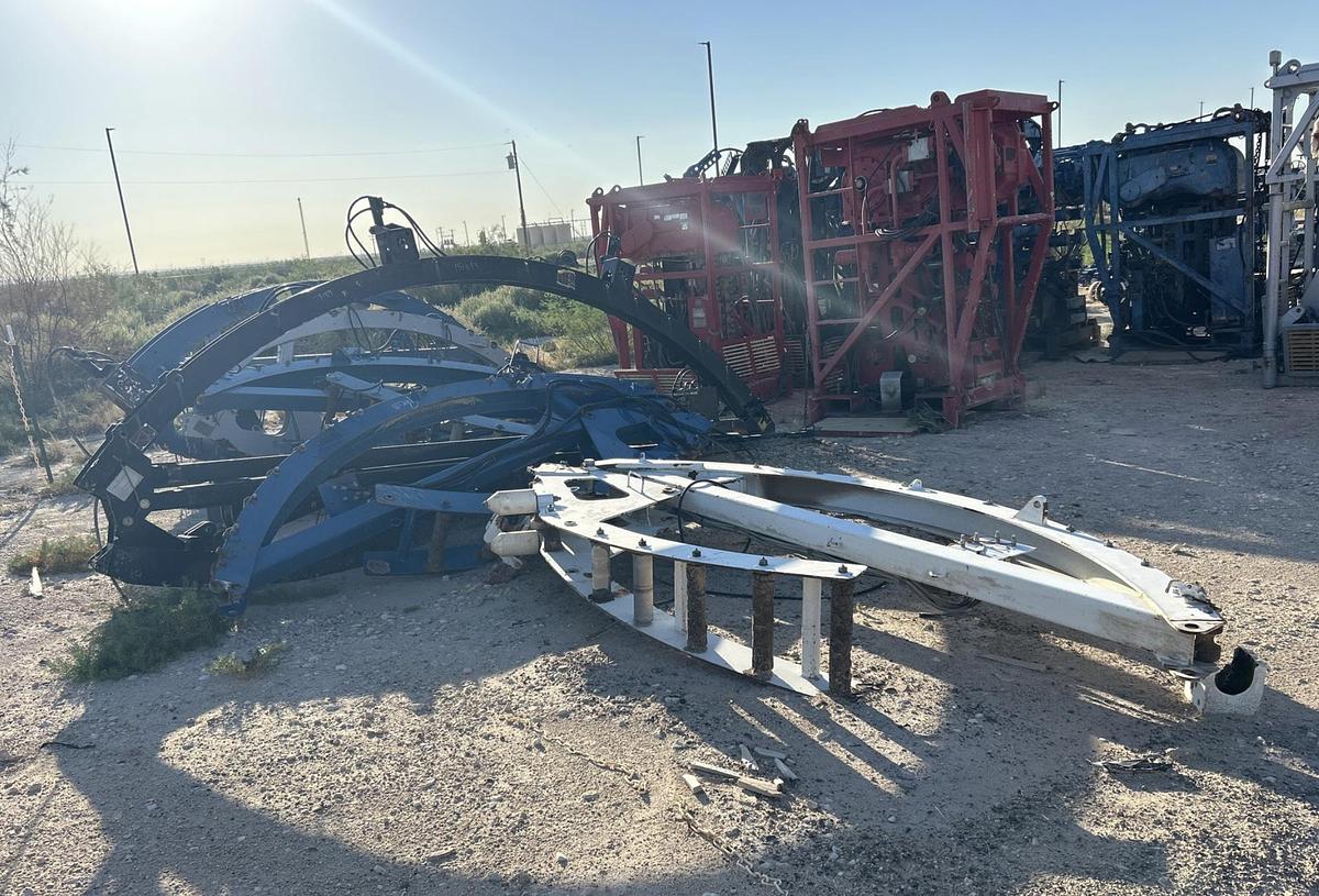 Used (8) Coil Tubing Guide Arms