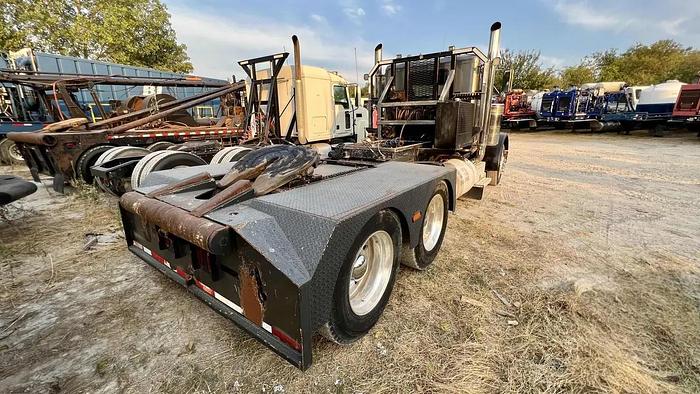 Used 1988 Peterbilt 379 Winch Truck, Braden Winch