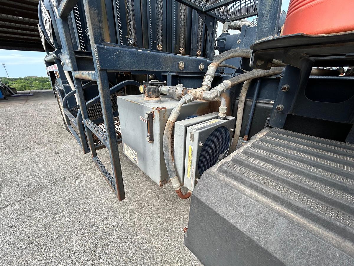 Used 2013 International Workstar 7400 Chemical Theater Truck