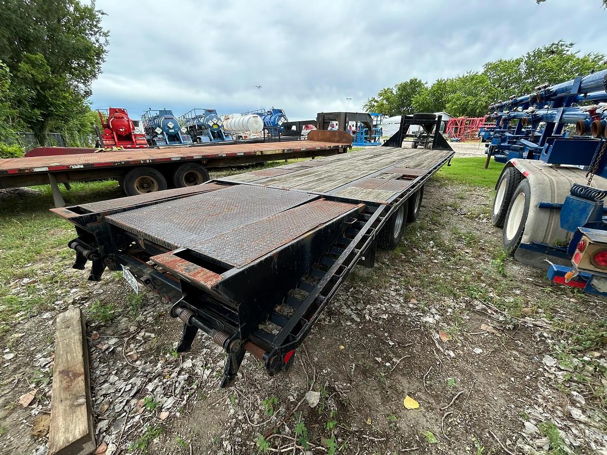 Used 2013 Big Tex 25ft Gooseneck Trailer