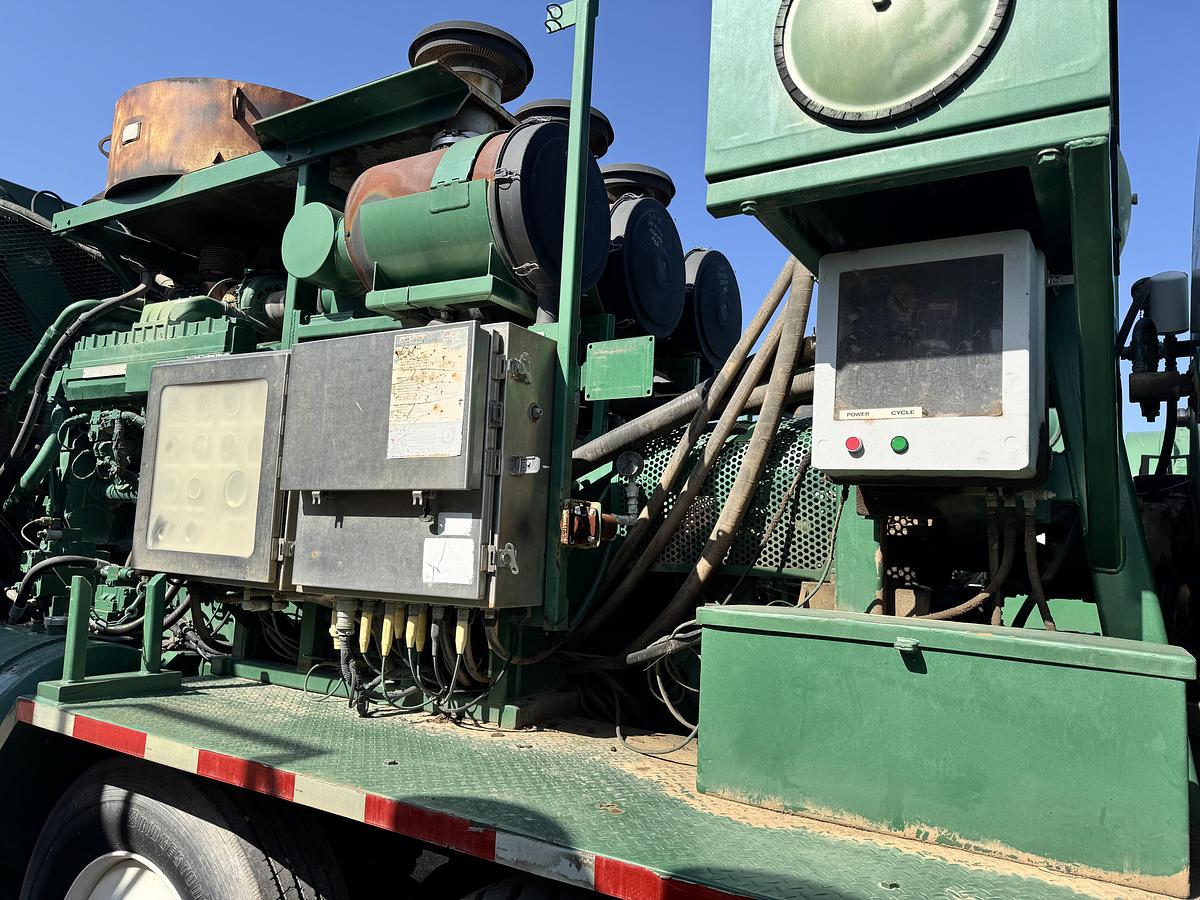 Used 2008 Mack High-Pressure Frac Pump Truck - GU813