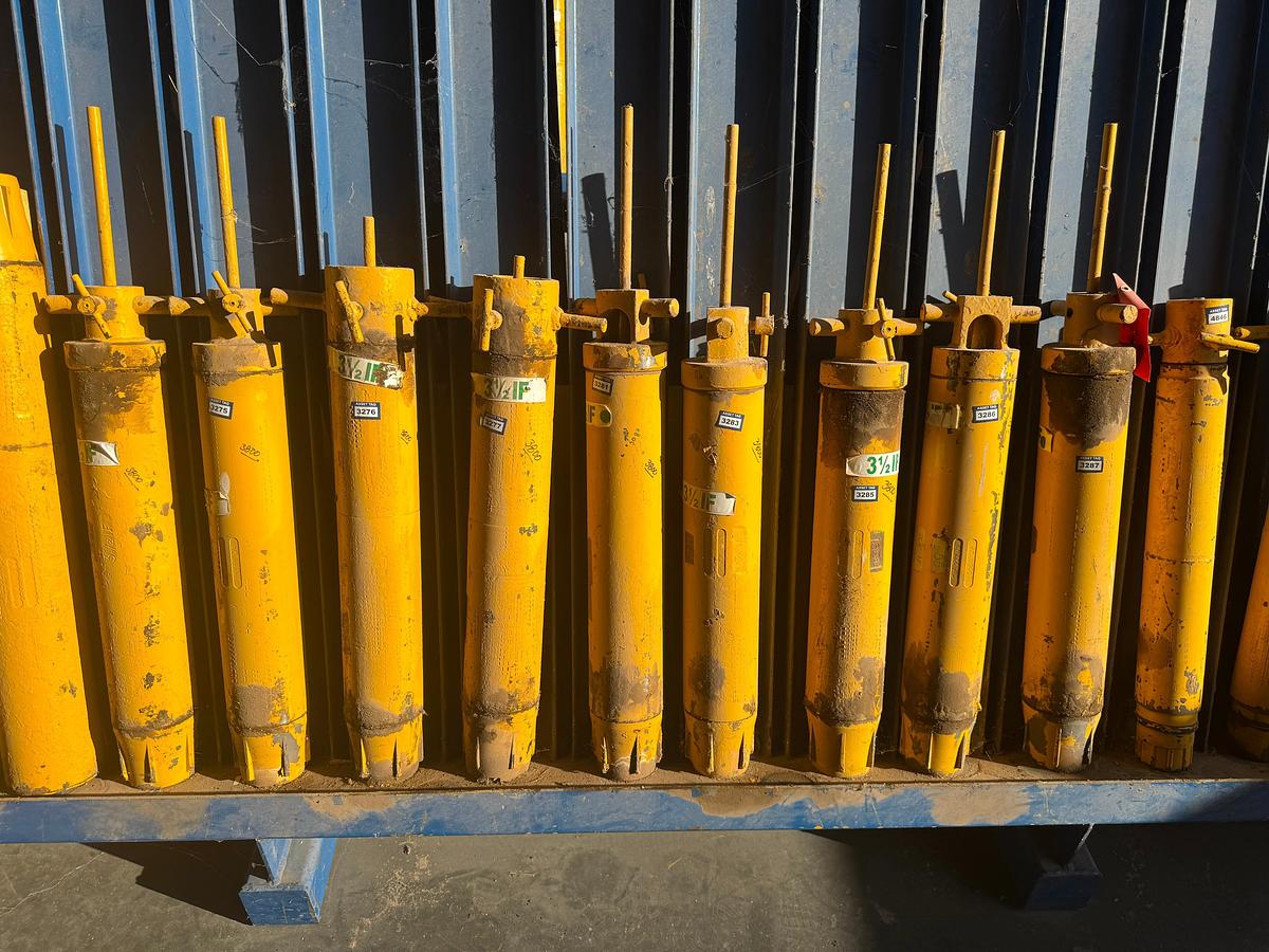Used Hydraulic Actuator / Cylinder 3'' IF Connection