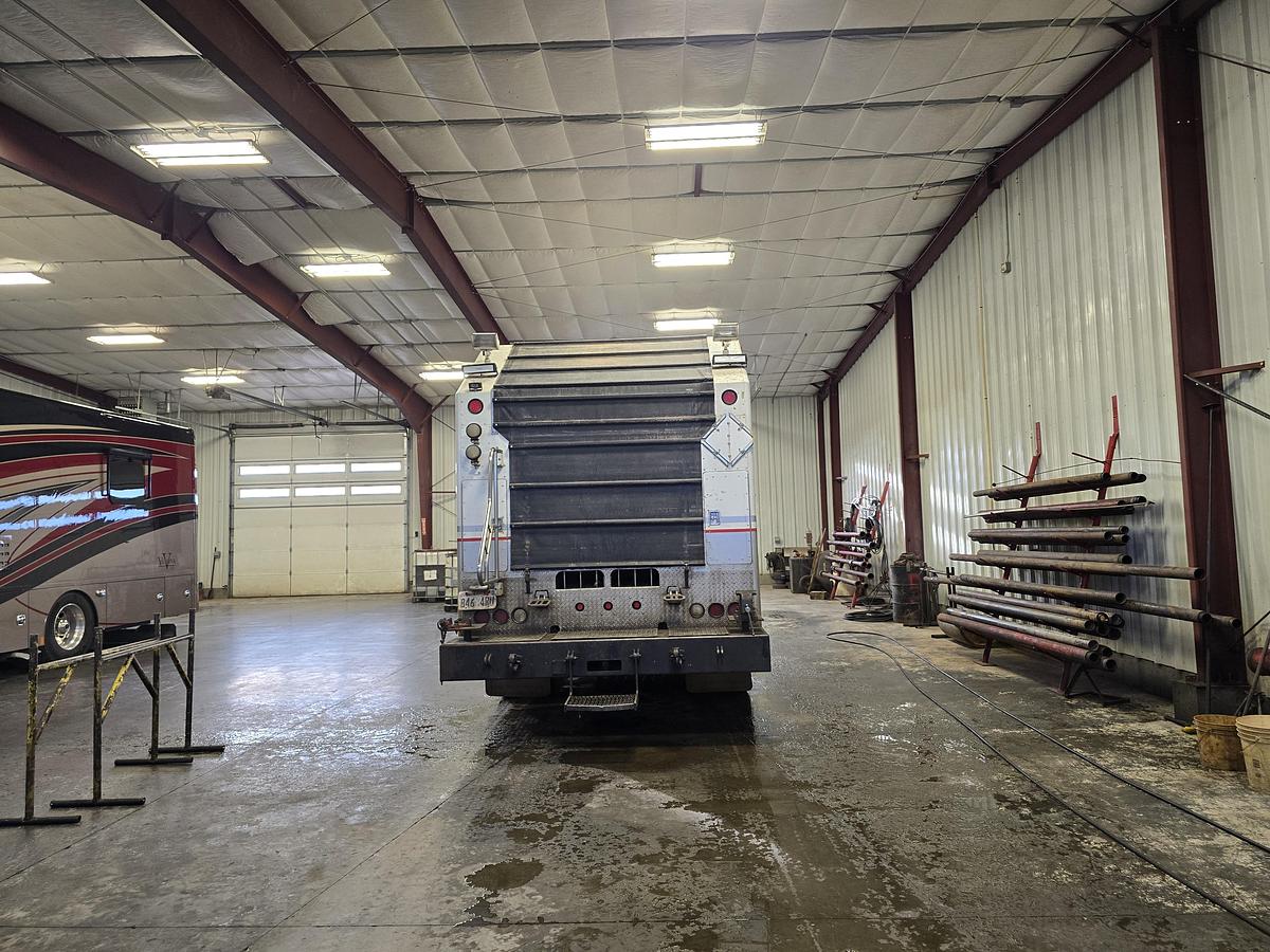 Used 2010 Peterbuilt