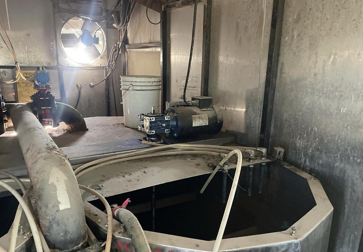 Used 2018 Doonan Additive Mixing Trailer