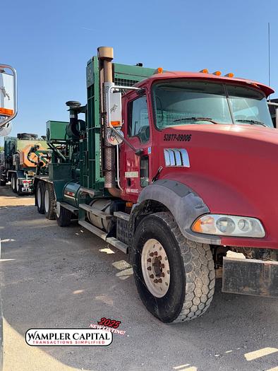 Used 2009 Mack High-Pressure Frac Pump Truck - GU819