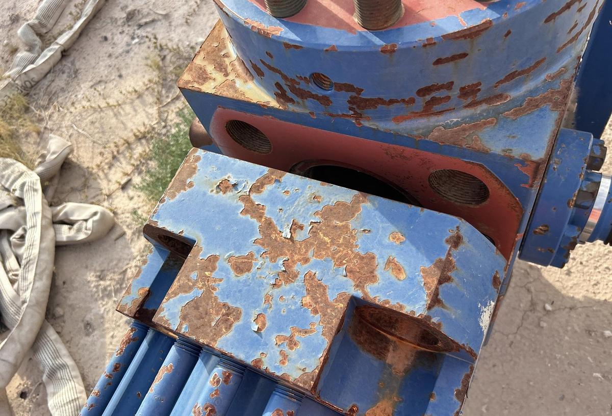 Used 2011 Texas Oil Tools ES56-N569YL Blowout Preventer