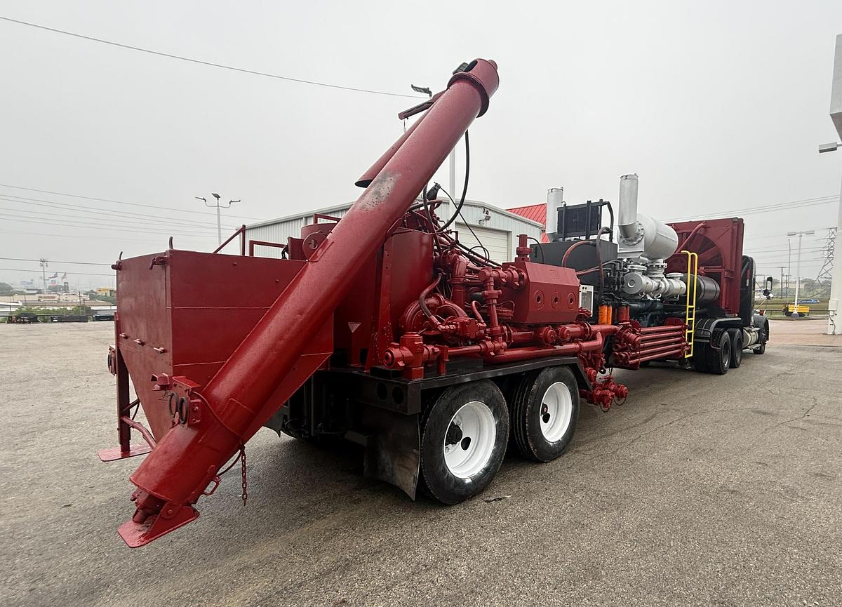 Used Blender with SPM 2250 HP Triplex Pump, Detroit 16V Engine & Allison Transmission