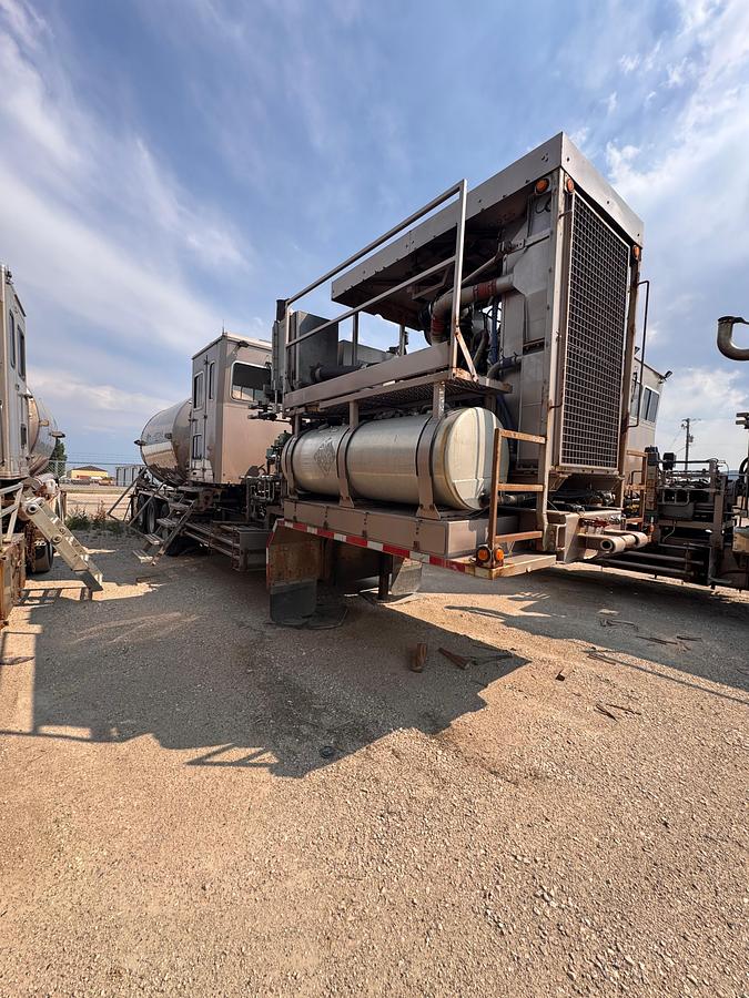 Used 2006 Peerless CH-42-3A 42ft Tri-Axle Drop Deck Non-Fired Nitrogen Pumping Trailer