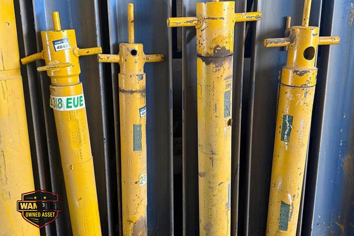 Used Hydraulic Cylinders / Actuators – Connections listed below