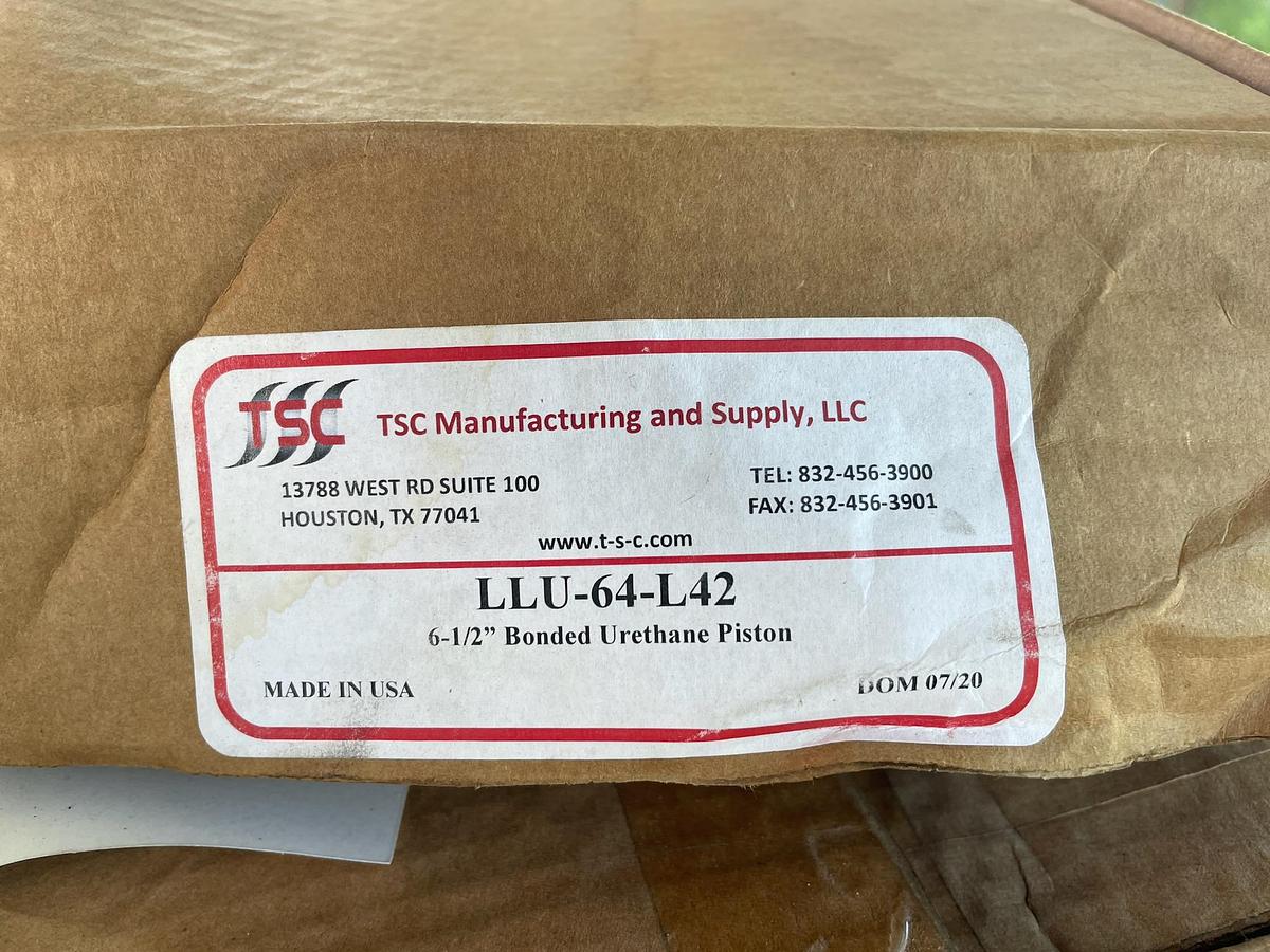 Used (192) Piston Urethane Bonded 6-1/2" 42 MM Bore, (17) Various Piston Hubs (UNUSED)