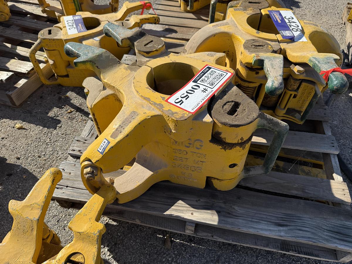 Used AOT MGG 4'' 250-Ton BN DP Elevators