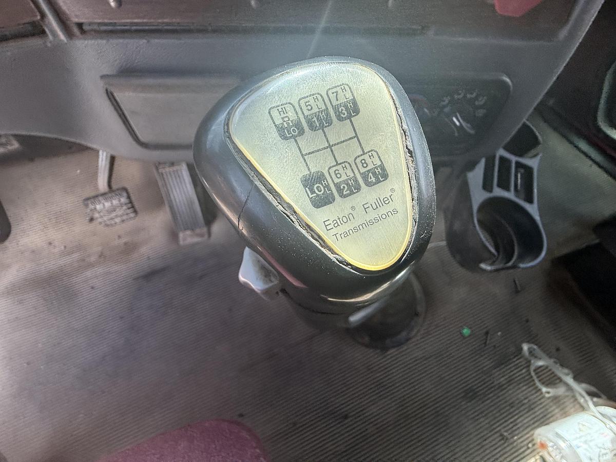 Used 2006 Western Star 4900 Boom Truck, Sleeper