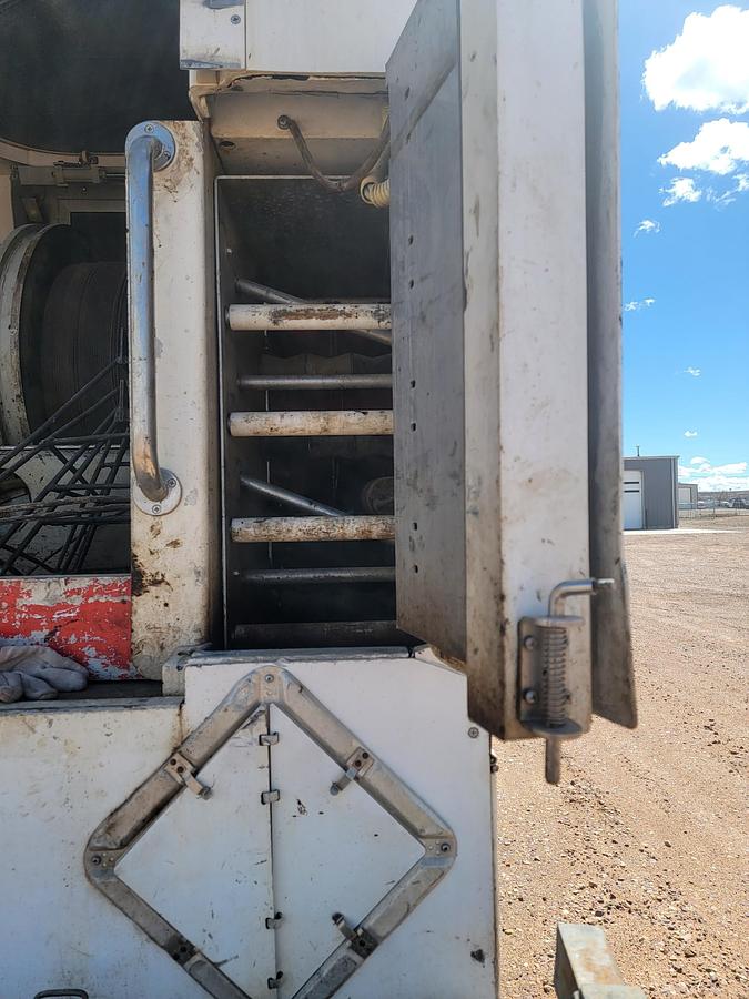 Used 2008 Peterbilt E-Line Truck