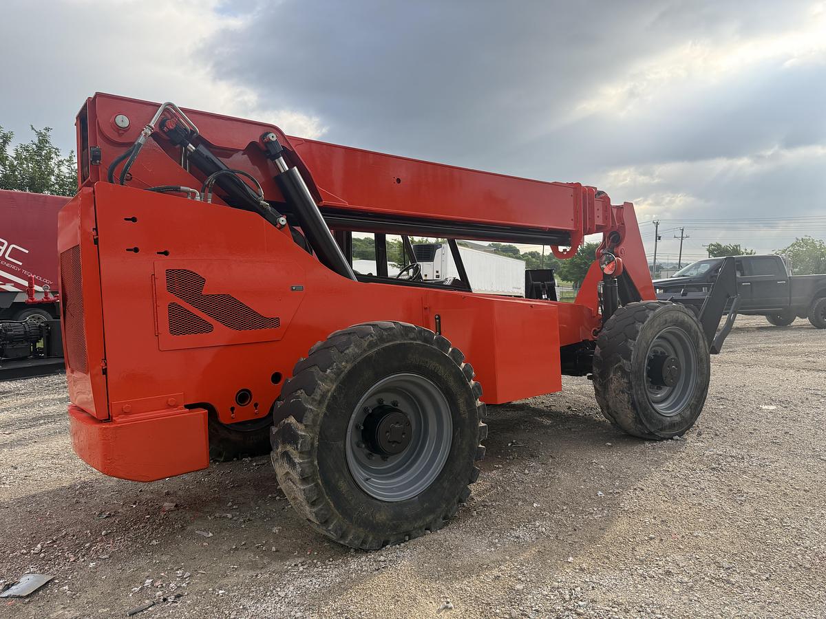 Used 2013 JLG 10054 SKYTRAK Telehandler