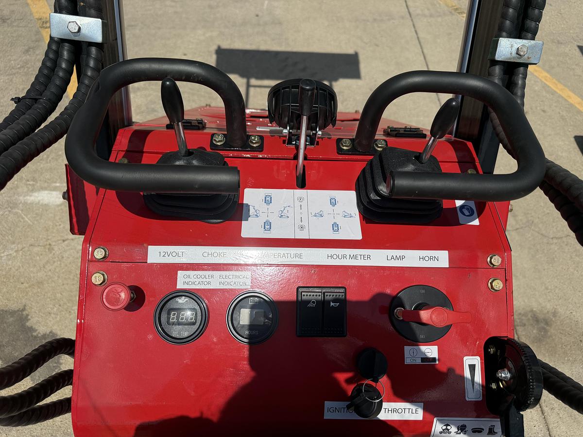 Used (3) 2026 Sdlanch SSL60 Skid Steer - BRAND NEW!